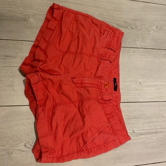 Gap red shorts - Picture 1 of 16